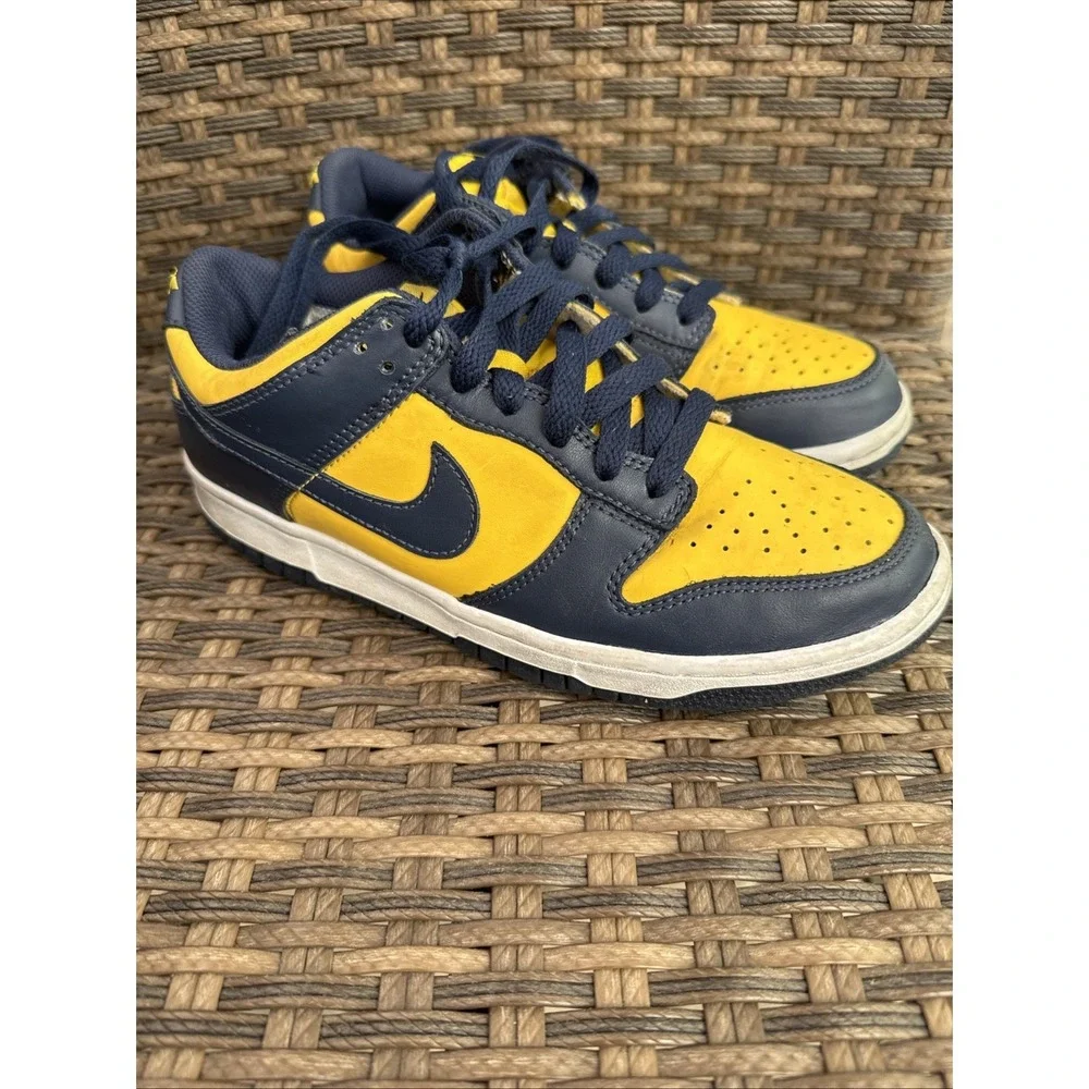 Nike Dunk Low (GS) Leather Sneaker Blue/yellow Kids 6.5Y Lace Up CW1590-103